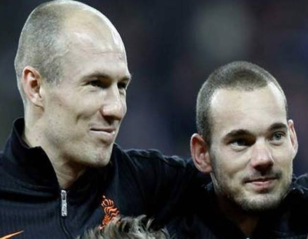 Sneijder ve Robben milli tak�mda Advocaat'� istemiyor