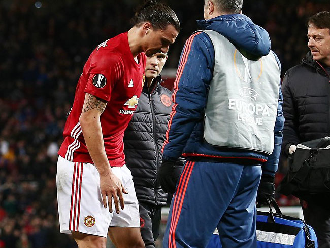 Zlatan �brahimovic 9 ay sahalardan uzak kalacak