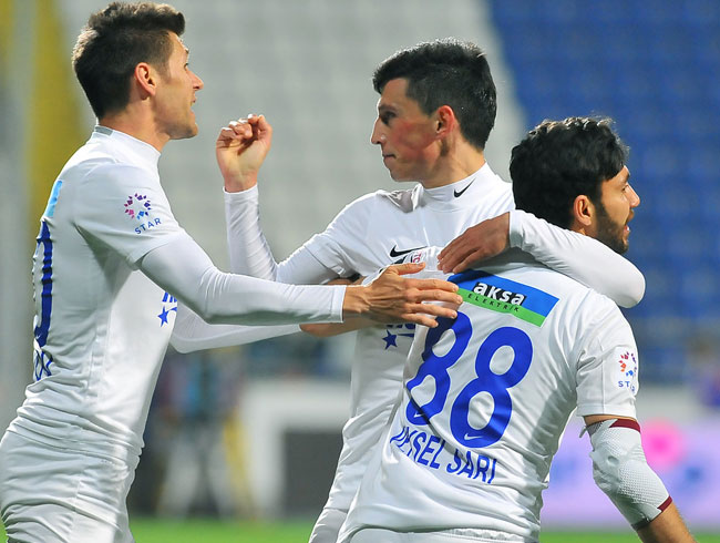 Menajerler Andre Castro'yu Trabzonspor'a nerdi