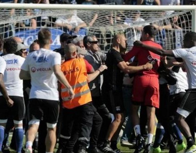 Lig 1 takmlarndan Bastia'ya ar ceza!