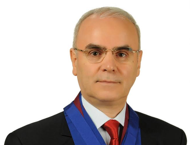 Evrensel Ahlak ��retisi Rehberinizdir