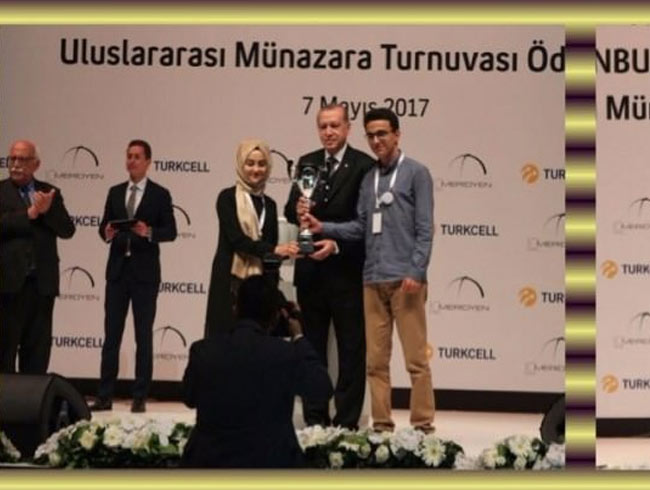 AHL rencileri  dllerini Cumhurbakan Erdoann elinden aldlar