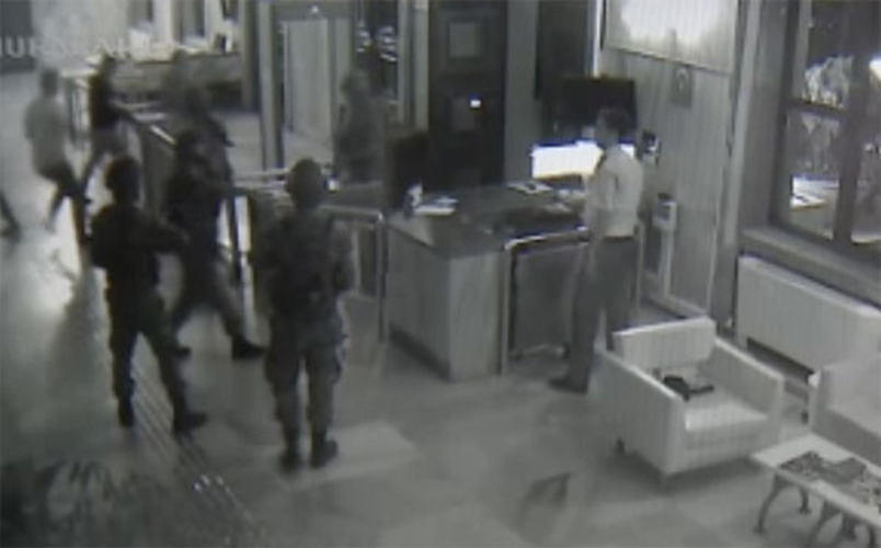 TRT bask�n�n� idare eden darbeci subaydan 'tesad�fen geldim' savunmas�