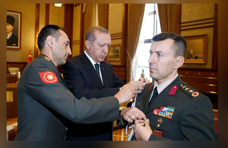 Darbeci ba�yaver Ali Yaz�c�'n�n ''bo� zarf''' senaryosu de�ifre oldu 