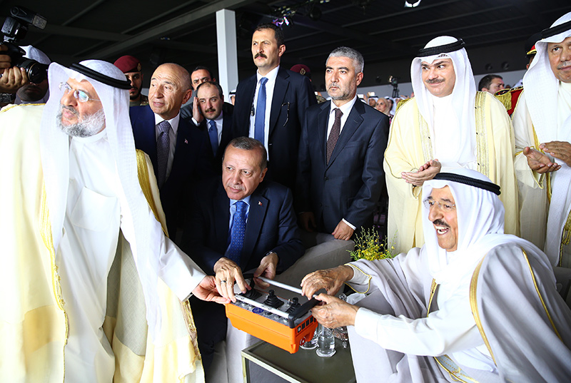 Limak naat'n yapmn stlendii Kuveyt Uluslararas Havaliman yeni terminal binasnn temeli atld