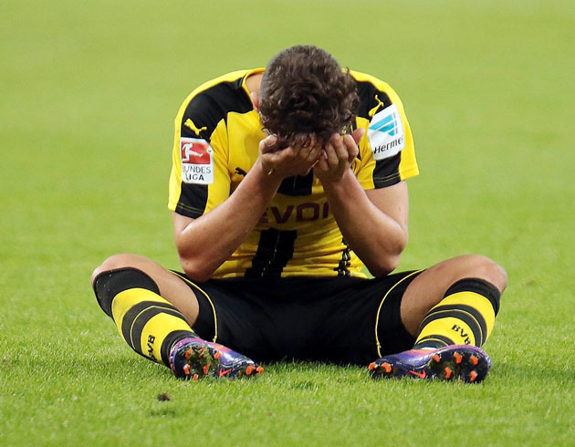 Tuchel ve Rainer Schrey Emre Mor'u resmen aalad