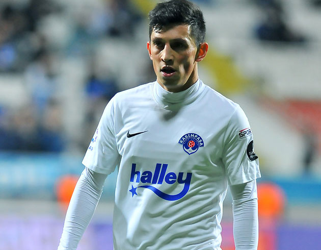 Andre Castro Baakehir ile anlamaya vard