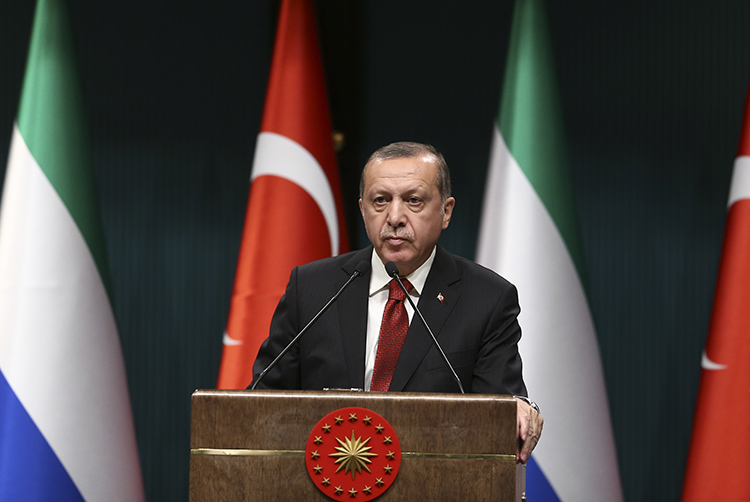 Cumhurbakan Erdoan'dan CHP'ye tokat gibi 'ABD' cevab: Akllarn kendilerine saklasnlar