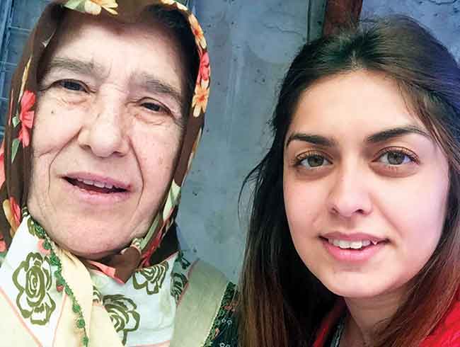 'Evlatlarm yeti anne desin Hzr olurum' 