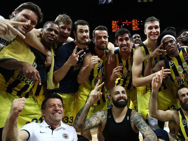 Final-Four biletleri resmen el yakyor
