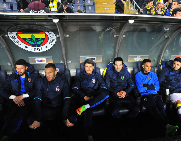 Fenerbahe'nin Van der Wiel ile ba belada