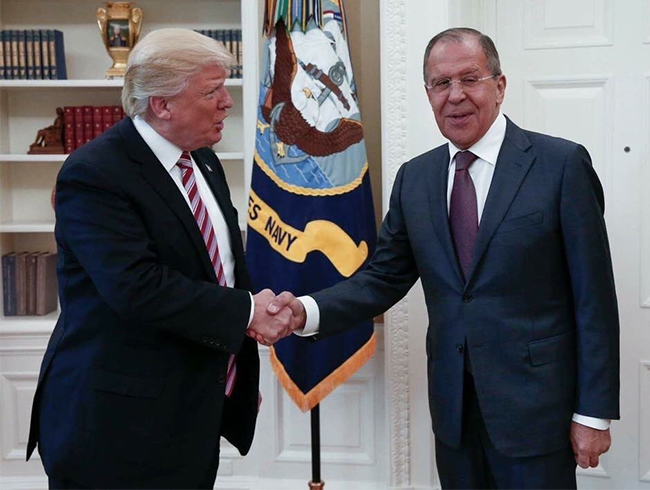 Trump'n ok gizli bilgileri Lavrov ile paylat iddia edildi