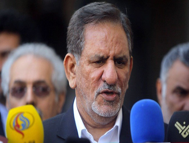Cumhurba�kan aday� �shak Cihangiri Ruhani lehinde adayl�ktan �ekildi