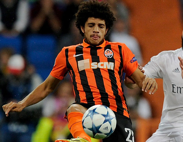 Taison Fenerbahe ile anlamaya vard