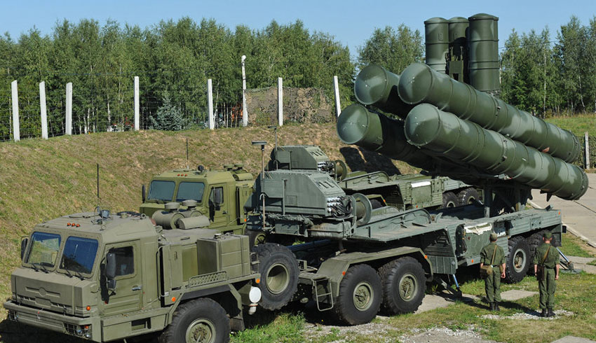 Rus ordusu S-400 fzeleriyle sava tatbikat yapt