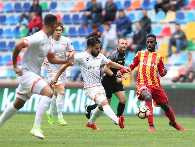 Kayserispor sahasnda Adanaspor ile 1-1 berabere kald