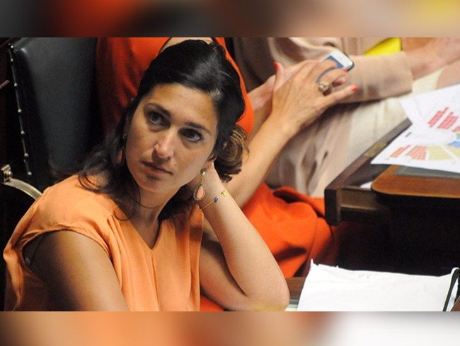 Bel�ika: Demir, NATO Zirvesinde liderlerin e�lerine refakat etmeyecek