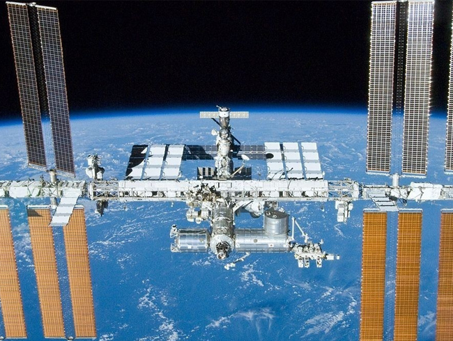 Amerikal astronotlar Uluslararas Uzay stasyonunda tamire balad