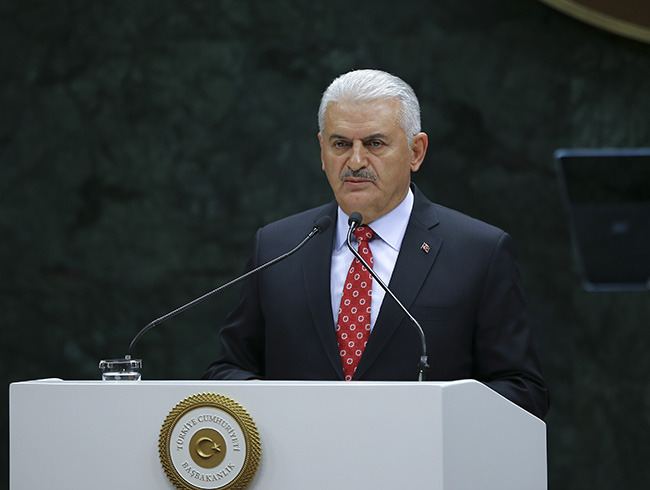 Ba�bakan Y�ld�r�m: Rusya domates yeti�tirmeyi kafas�na koymu�, denesinler bakal�m