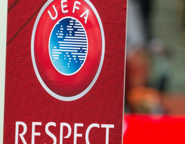 UEFA Ajax-Manchester United manda sayg duruu yaplacan aklad