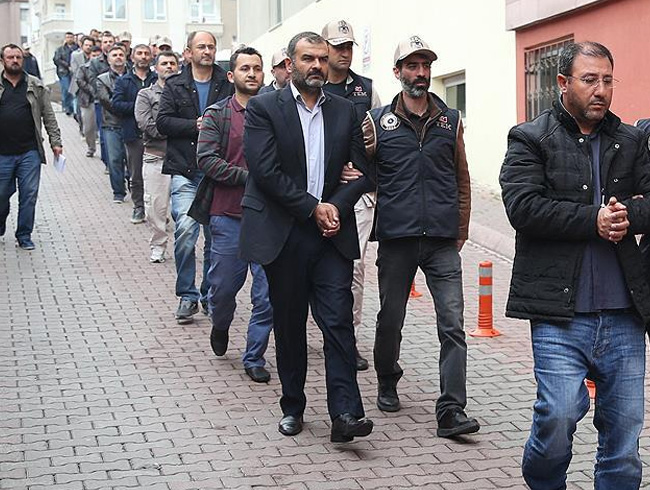 Kayseri'de eski polislere ynelik FET soruturmasnda 15 tutuklama