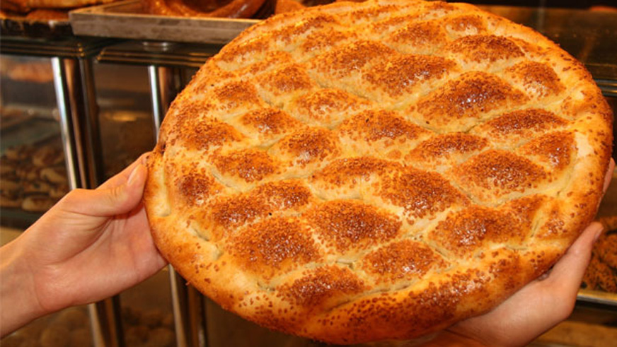 �stanbul'da pide 1 lira 80 kuru�a sat�lacak