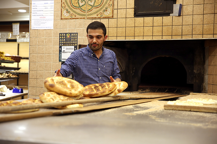Canan Karatay: Avu ii kadar pide yiyin