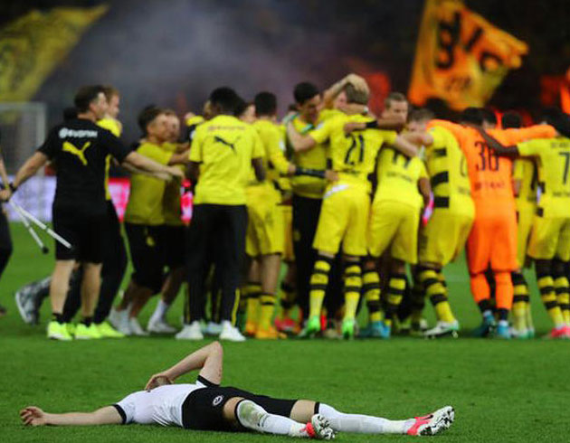Almanya Kupas'nda zafer Borussia Dortmund'un