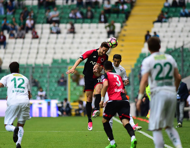 Bursaspor: 1 Genlerbirlii: 2