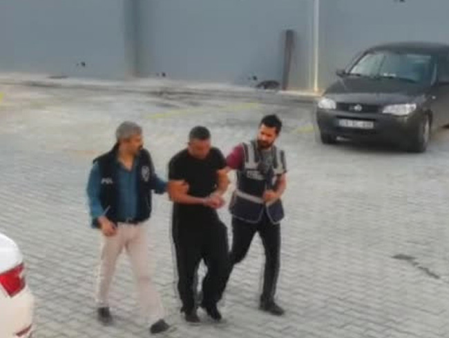 Kz rencileri bakla kovalayan kantinciden tepki eken paylam