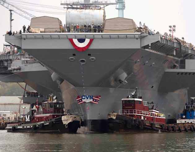 ABD en pahal uak gemisini suya indirdi