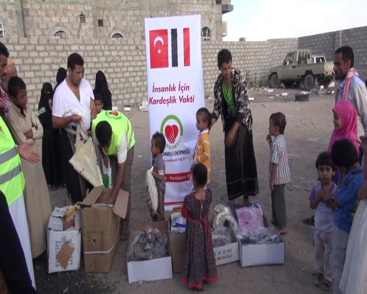Yemen'e Yard�m Malzemeleri ula�t�r�ld�