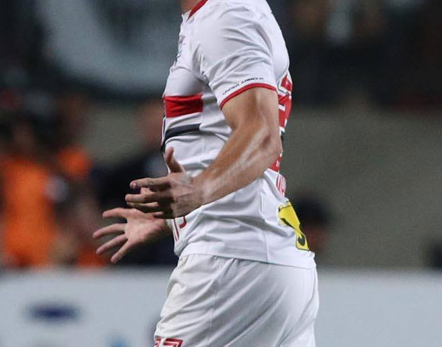 Galatasaray Maicon iin Sao Paulo ile masaya oturdu