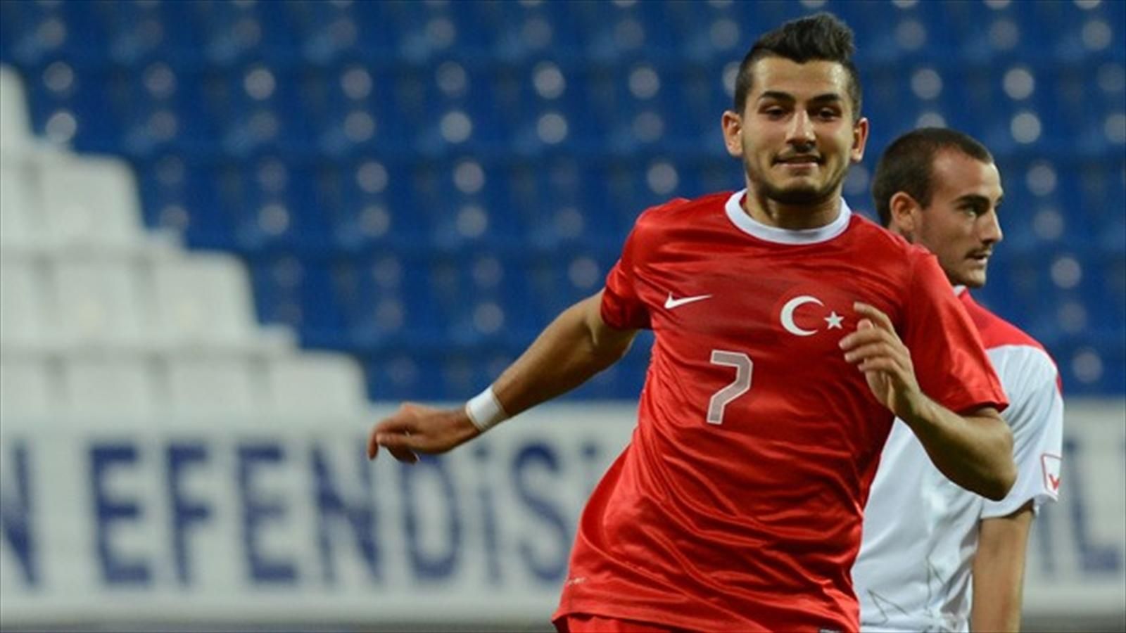Emrah Basan: Galatasaray iin Fenerbahe'yi reddettim