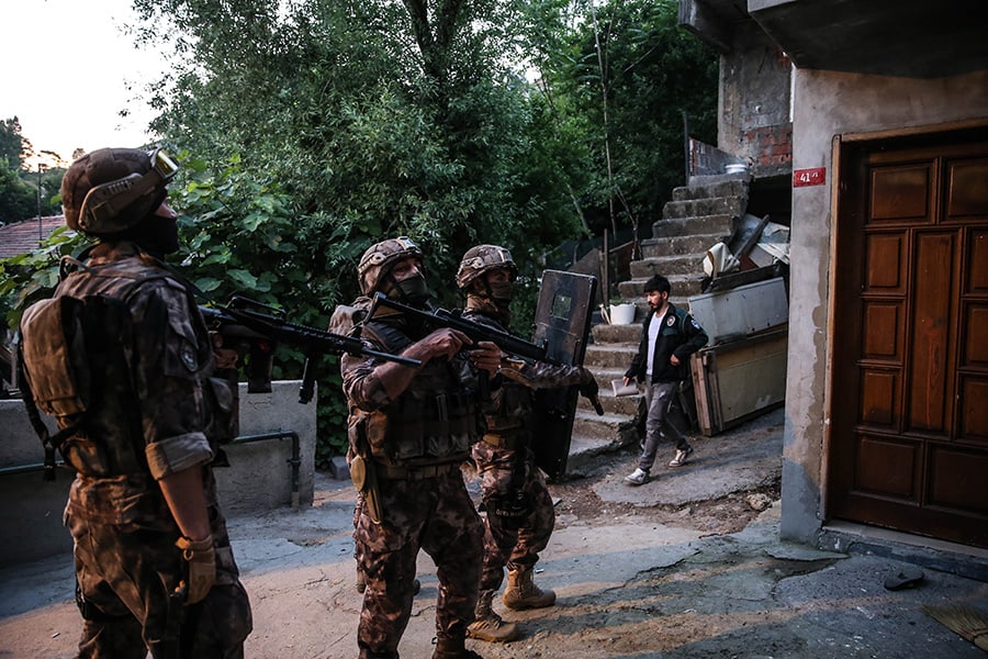 �stanbul'da 59 ki�iye y�nelik uyu�turucu operasyonu 