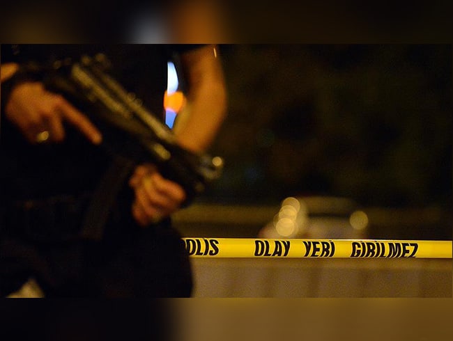  Van'da Geva ile Emniyet Mdrl'ne terristlerce roketatarl saldr dzenlendi