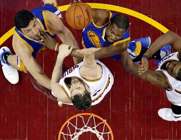 Cavaliers final serisini 3-1'e getirdi
