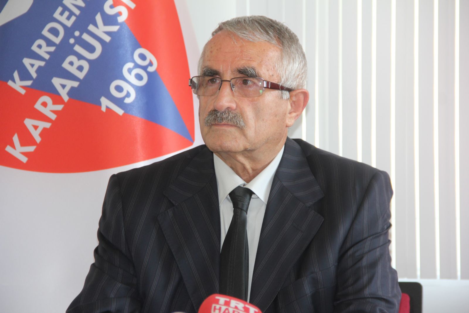 Karabkspor'da Ferudun Tankut yeniden bakan