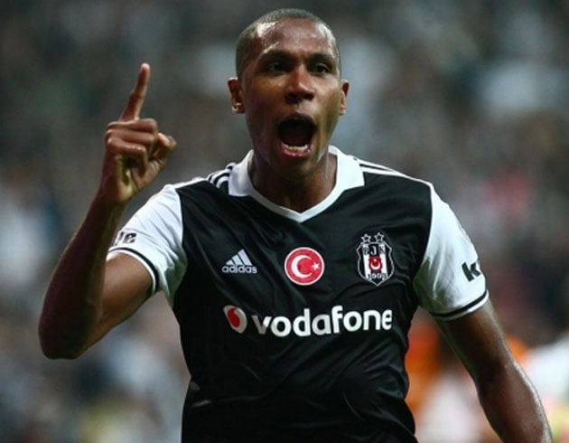 Beikta Lyon'un 8 milyon euroluk teklifini kabul etti! Marcelo'nun karar bekleniyor...