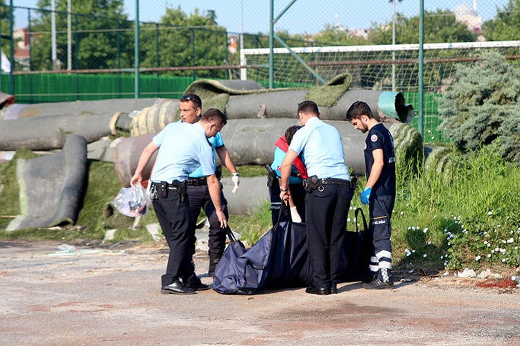 Hali�'te erkek cesedi bulundu