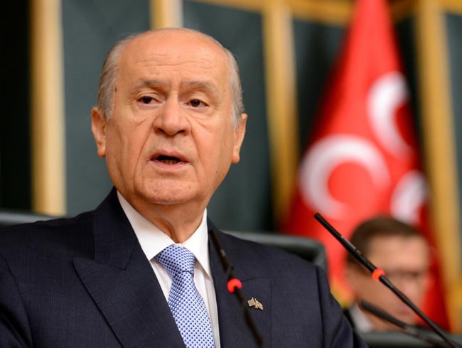 Baheli'den 'Enis Berberolu' aklamas