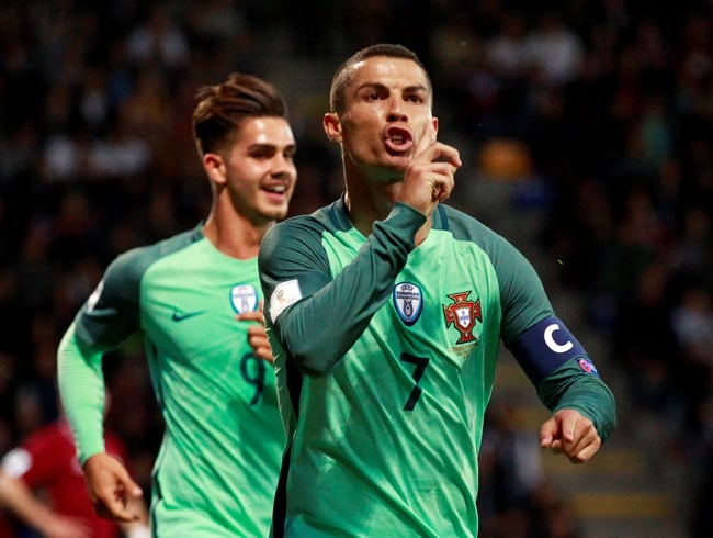 Ronaldo menajeri Jorge Mendes'e Manchester United'a geri dnmek istediini syledi