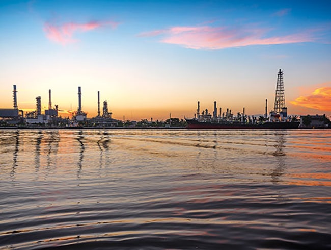 Suudi Arabistan'nn petrol sahasna saldr giriiminde bulunuldu