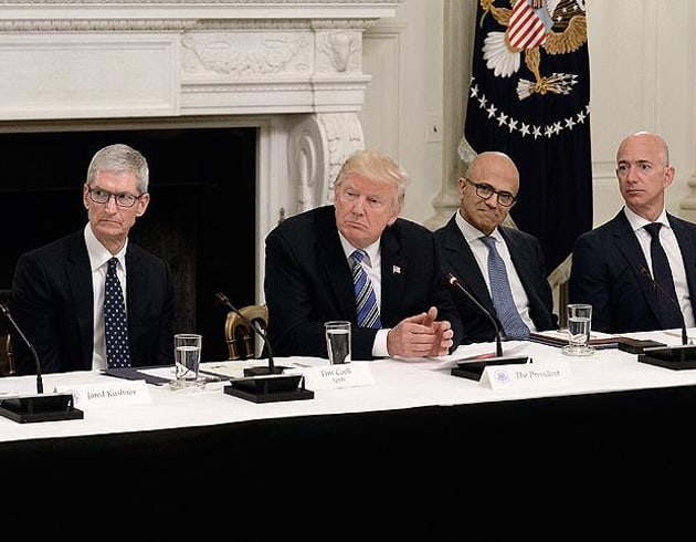 Trump teknoloji CEO'laryla bir araya geldi