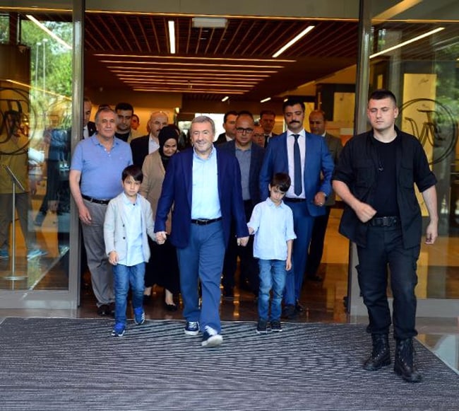 �stanbul Emniyet M�d�r� �al��kan hastaneden taburcu edildi