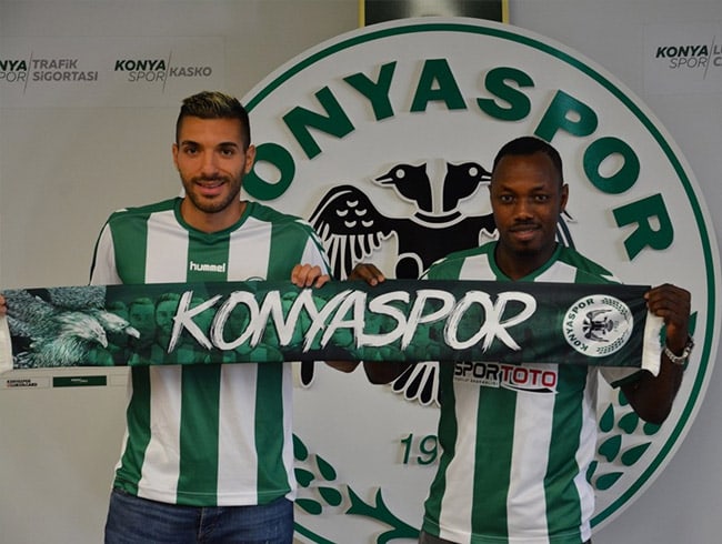 Atiker Konyaspor Mehdi Bourabia ve Abdou Razack Traore ile szleme imzalad