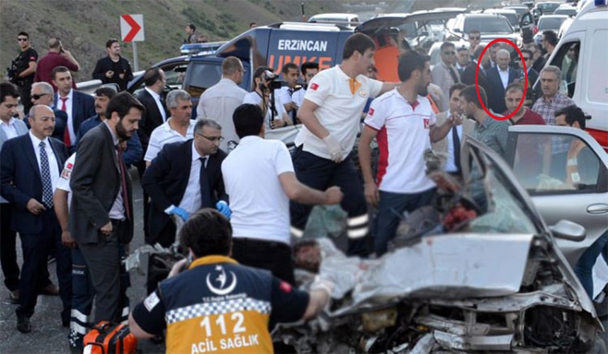 Babakan Yldrm Erzincan'da 5 kiinin hayatn kaybettii kazay grnce konvoyu durdurdu
