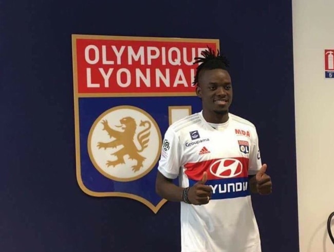 Olympique Lyon Bertrand Traore'yi transfer etti