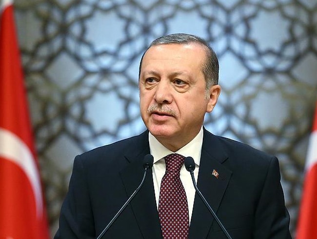 Cumhurbakan Erdoan'dan, dnya ampiyonu tekvandoculara kutlama