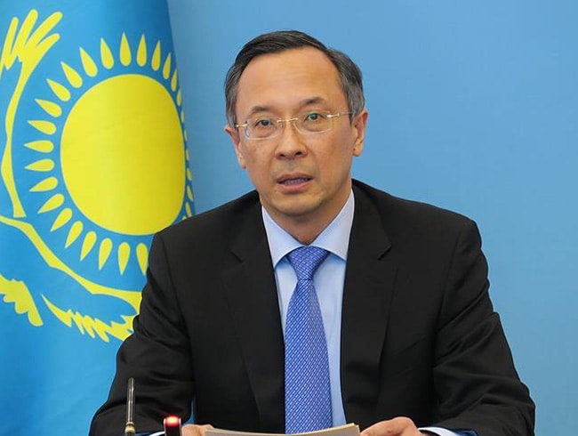 Kazakistan'dan 'Katar' aklamas
